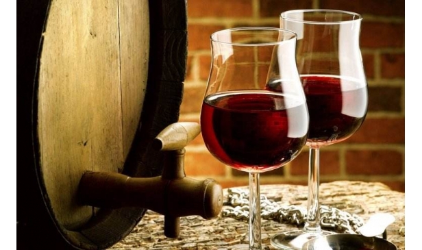 现在做进口葡萄酒代理生意好吗？