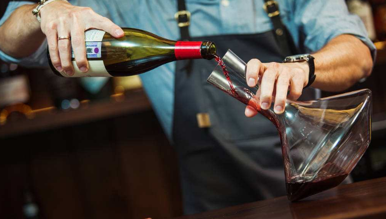 葡萄酒十大品牌教你如何成为侍酒师？