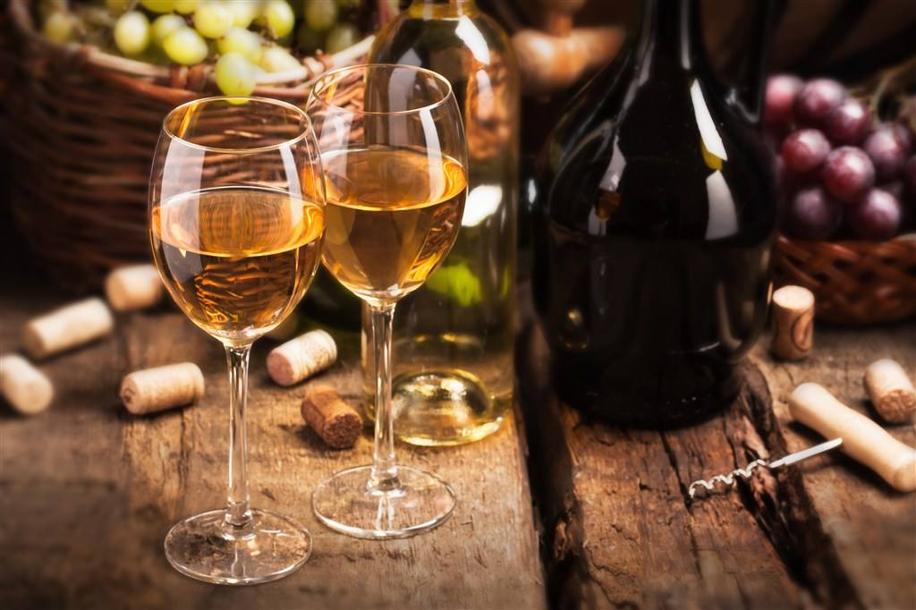 有哪些口感好还“喝不醉”的葡萄酒?