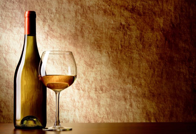 在咸宁做红酒加盟需要多少钱？