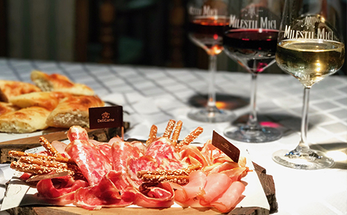 加盟哪个品牌做葡萄酒加盟生意好？