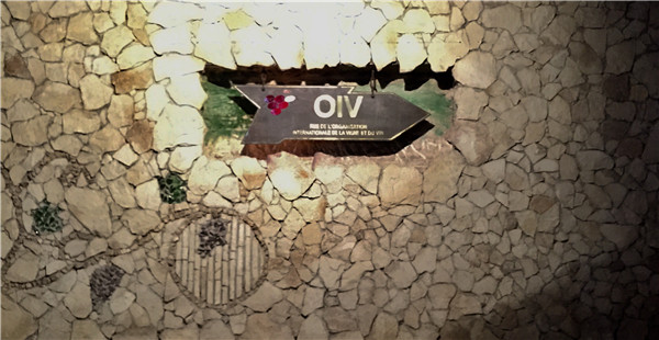 在焦作开红酒加盟店如何拓展客户？