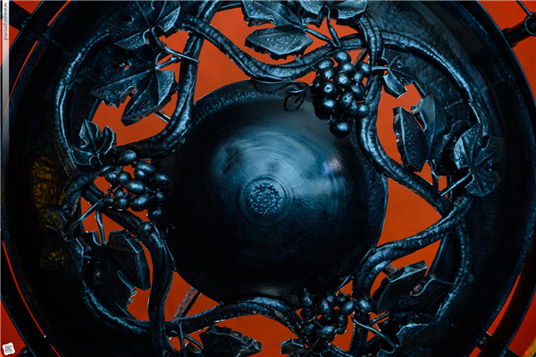 新手要怎么在鹤壁开红酒加盟店？