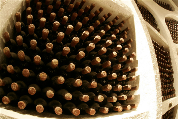 安阳红酒加盟生意好发展吗？