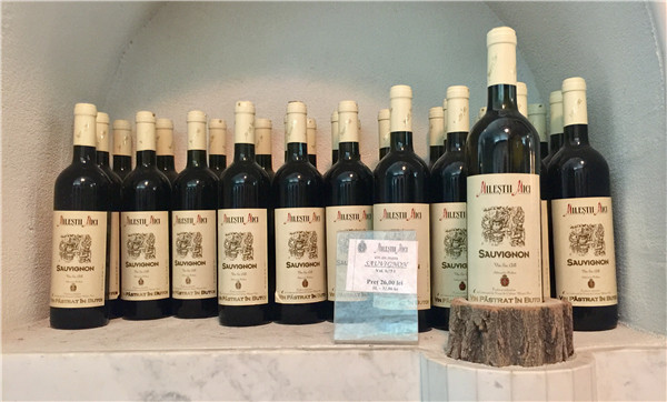 在石家庄开一家红酒代理店要怎么做？