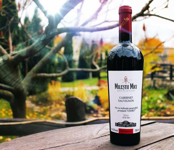 开红酒店是否是有利润前景的？