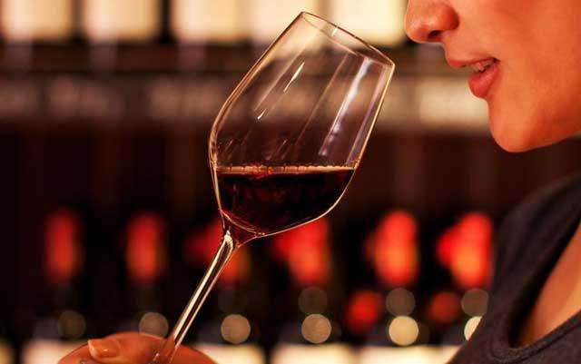 私人定制品酒师和侍酒师的区别在哪里?