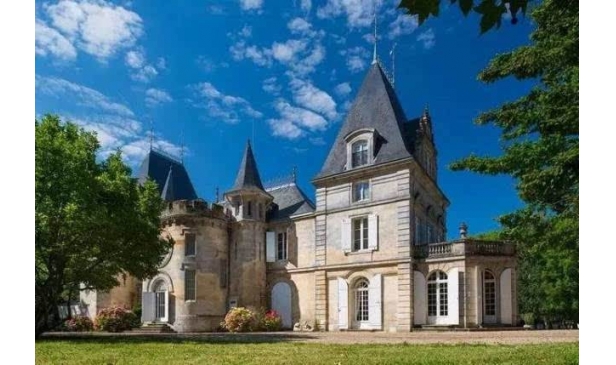 波尔多酒庄排名之拉菲古堡Chateau Lafite Rothschild