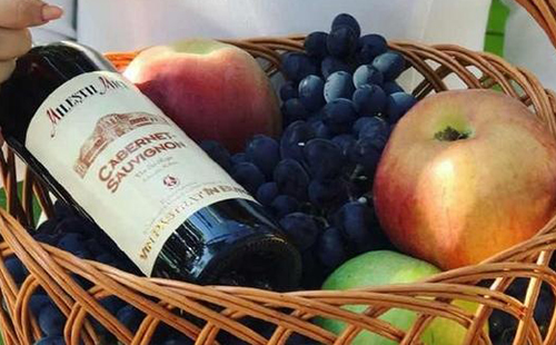 银川进口葡萄酒代理公司哪家比较好？