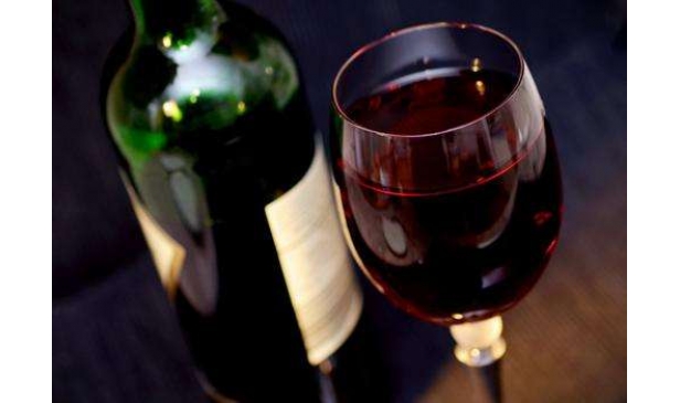 世界十大葡萄酒品牌中最贵的是哪一个？