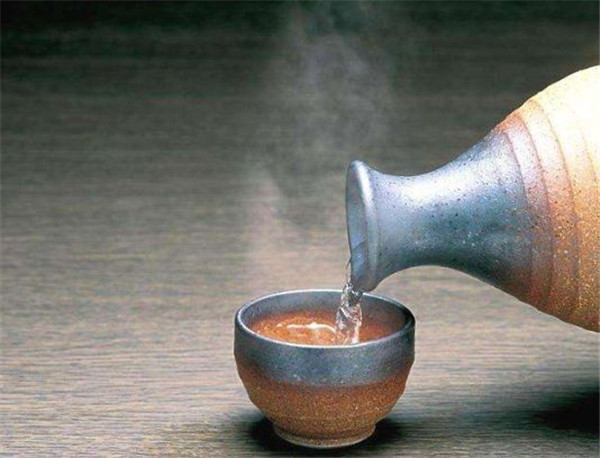 浓香型私人定制酒的鉴别方法是怎样的？