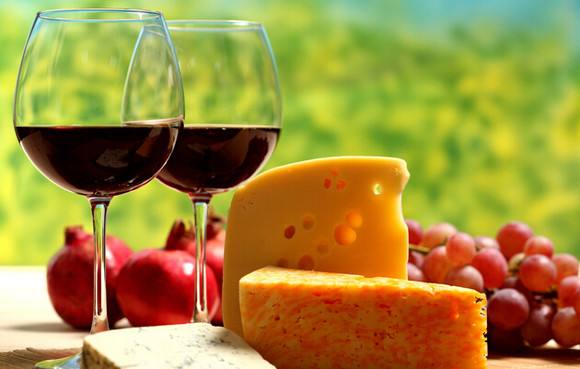 投资干红葡萄酒代理生意的发展如何？